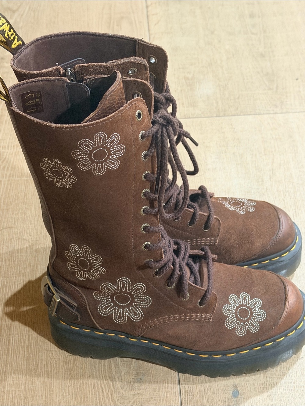 Dr Martens 1B99 Dunnet Flower Suede Platform Brown Floral US 10 EU 42 Rare - Picture 6 of 7